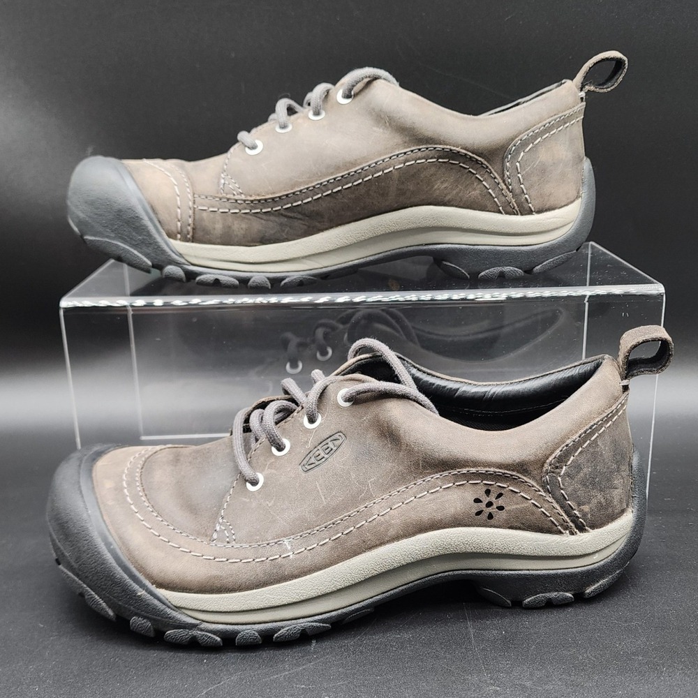 Keen 9.5 Brown Leather Presidio Shoes Gorpcore Hiking Outdoor Comfort Walking